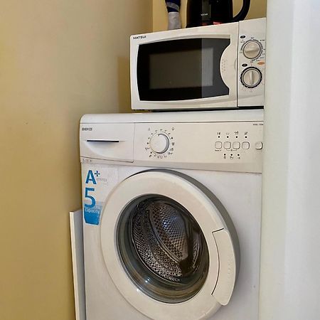 אתונה Einstein'S Apartment מראה חיצוני תמונה